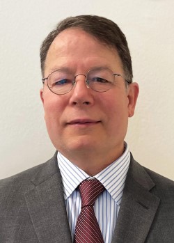 Picture of Luis F. Chaves